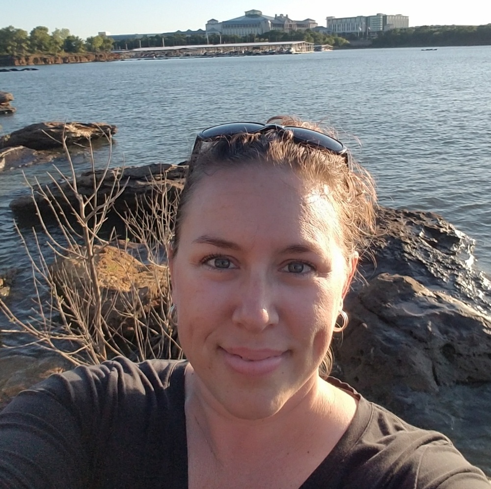 Meet your Posher, Jennifer